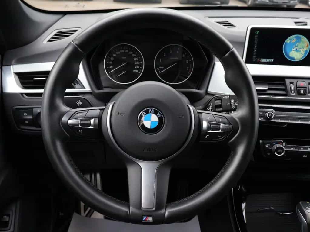 BMW X1 xDrive 20 i M Sport Aut. LED-HUD-AHK-NAVI-RFK 06/2016-photo-11