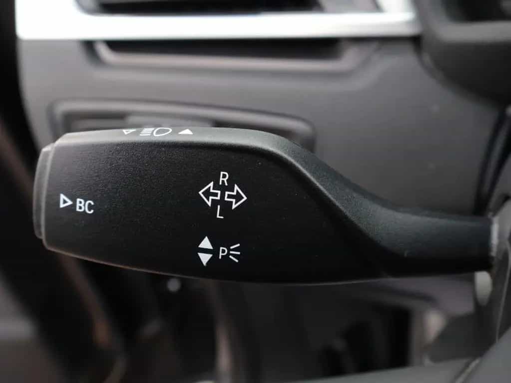 BMW X1 xDrive 20 i M Sport Aut. LED-HUD-AHK-NAVI-RFK 06/2016-photo-20
