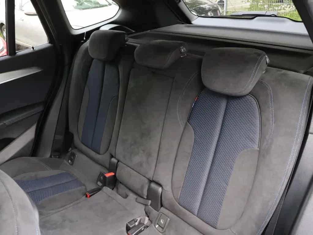BMW X1 xDrive 20 i M Sport Aut. LED-HUD-AHK-NAVI-RFK 06/2016-photo-39