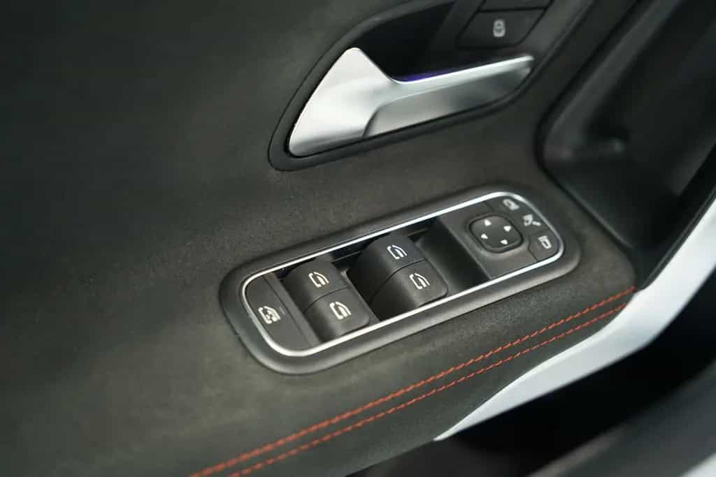 Mercedes-Benz CLA 180 AMG Line *19 *Digital*Business*Ambiente 08/2019-photo-27