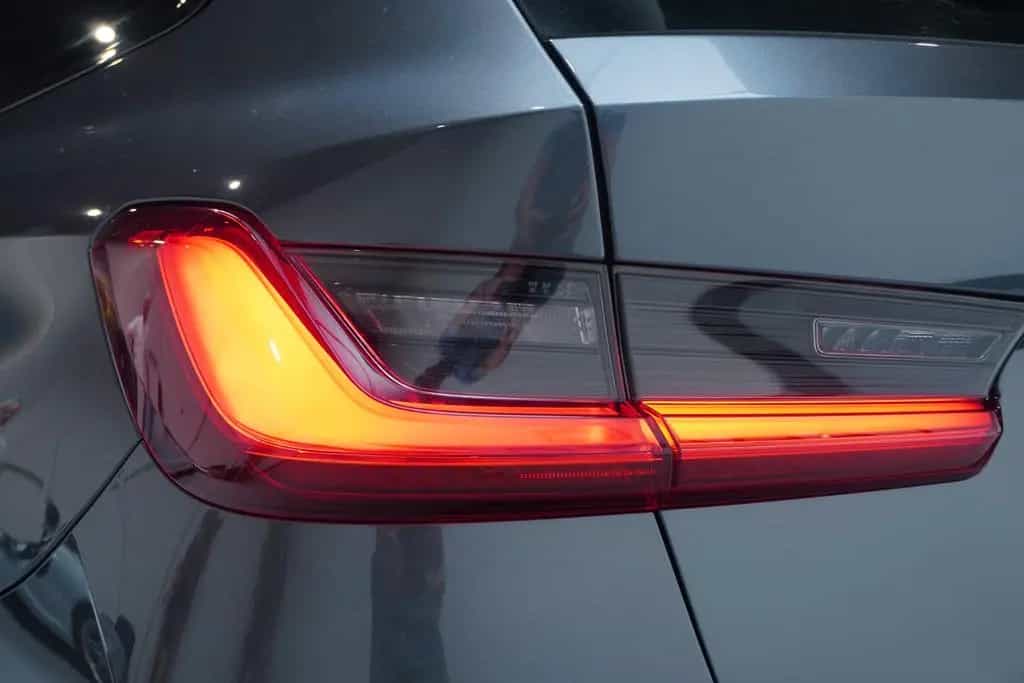 BMW 318 3 Touring 318 i M Sport 07/2022-photo-9