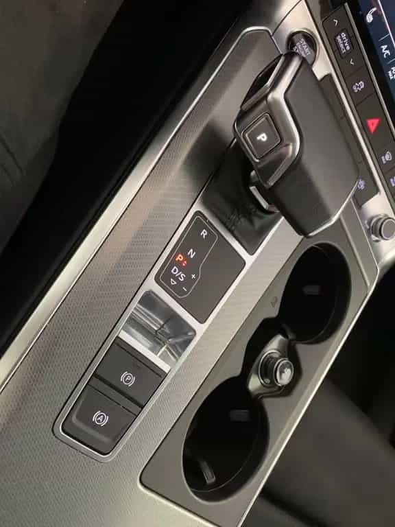 Audi A6 Avant 40 Sport ACC/VIRTUAL/18"/UNFALLFREI 05/2023-photo-8