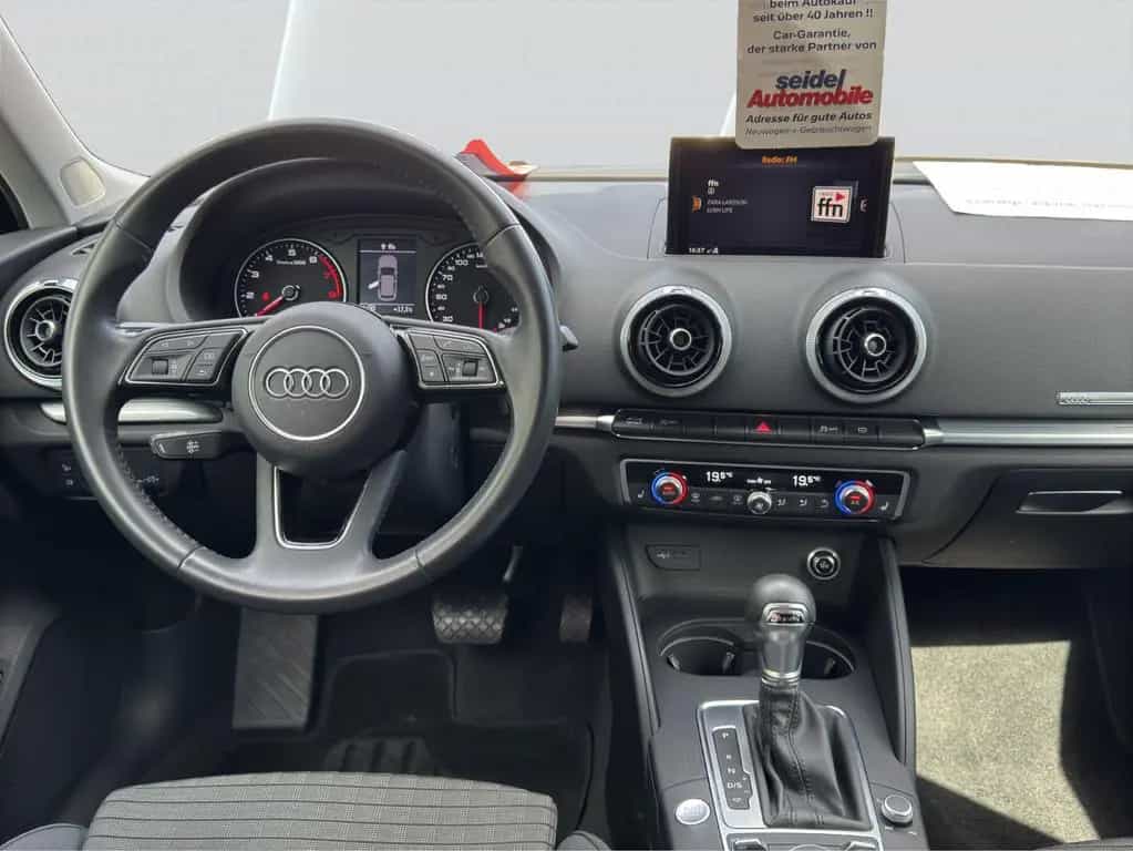 Audi A3 Sportback 1.5 TFSI 35 sport Automatik S-Line 08/2019-photo-12
