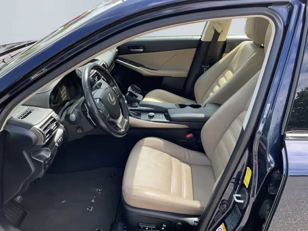 Lexus IS 200 Luxury *LED*Navi*Kamera*el. Sitze*SHZ*PDC 12/2016-photo-8