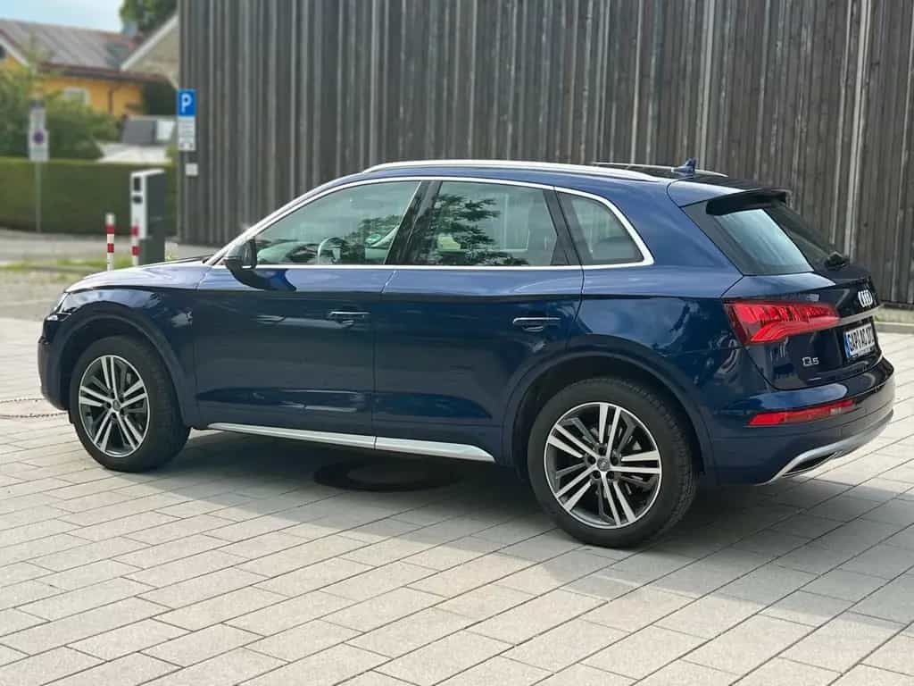 Audi Q5 35 TDI S tronic quattro sport 02/2019-photo-4