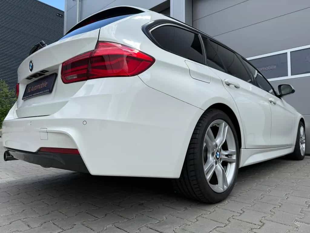 BMW 320 i Touring M Sport Kamera 18 Zoll Navi AHK 06/2018-photo-19