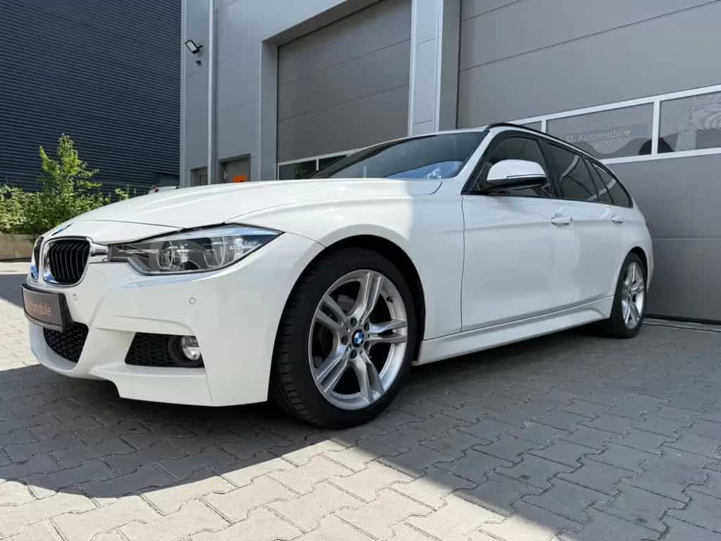 BMW 320 i Touring M Sport Kamera 18 Zoll Navi AHK 06/2018-photo-2