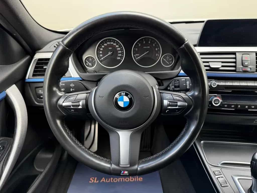 BMW 320 i Touring M Sport Kamera 18 Zoll Navi AHK 06/2018-photo-9