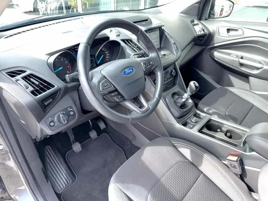 Ford Kuga Trend *NAVI*SITZH*KAMERA*CARPLAY*TEMPOMAT* 07/2018-photo-25