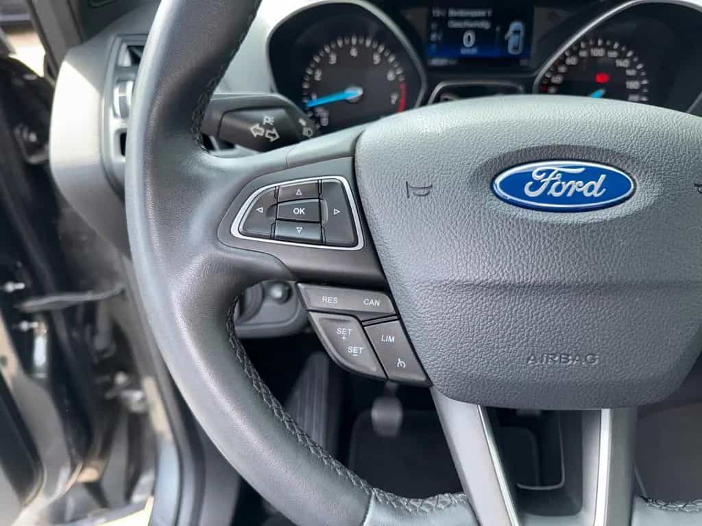 Ford Kuga Trend *NAVI*SITZH*KAMERA*CARPLAY*TEMPOMAT* 07/2018-photo-29