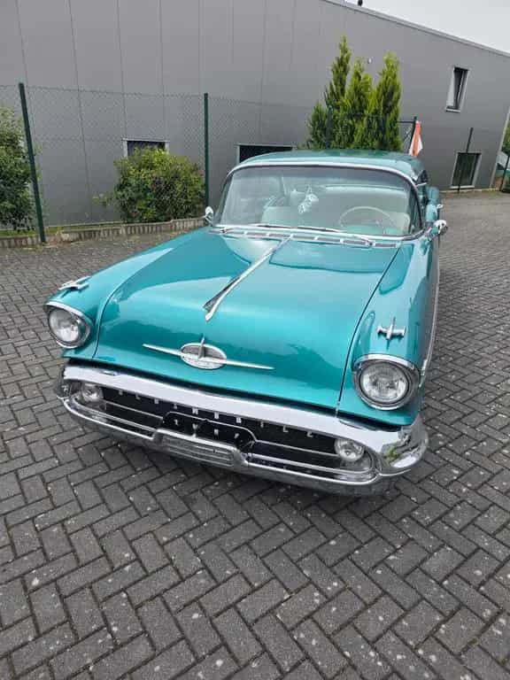 Oldsmobile Other Super 88 06/1957-photo-3