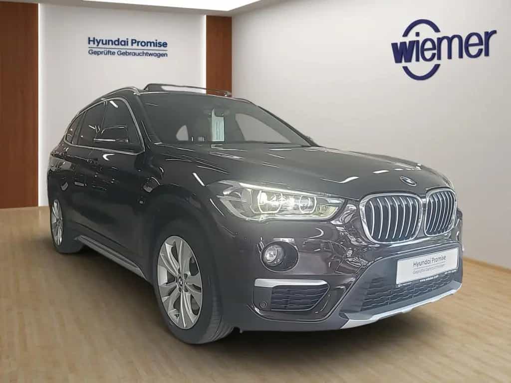 BMW X1 xDrive 20 i xLine Park-Assistent HUD Panorama 04/2017-photo-2
