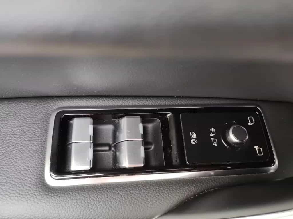 Jaguar XF SB R-Dynamic Black Autom AWD LED Navi.AHK 06/2023-photo-18