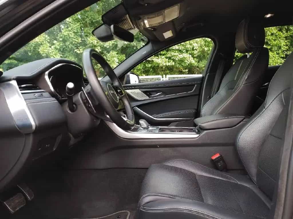 Jaguar XF SB R-Dynamic Black Autom AWD LED Navi.AHK 06/2023-photo-9
