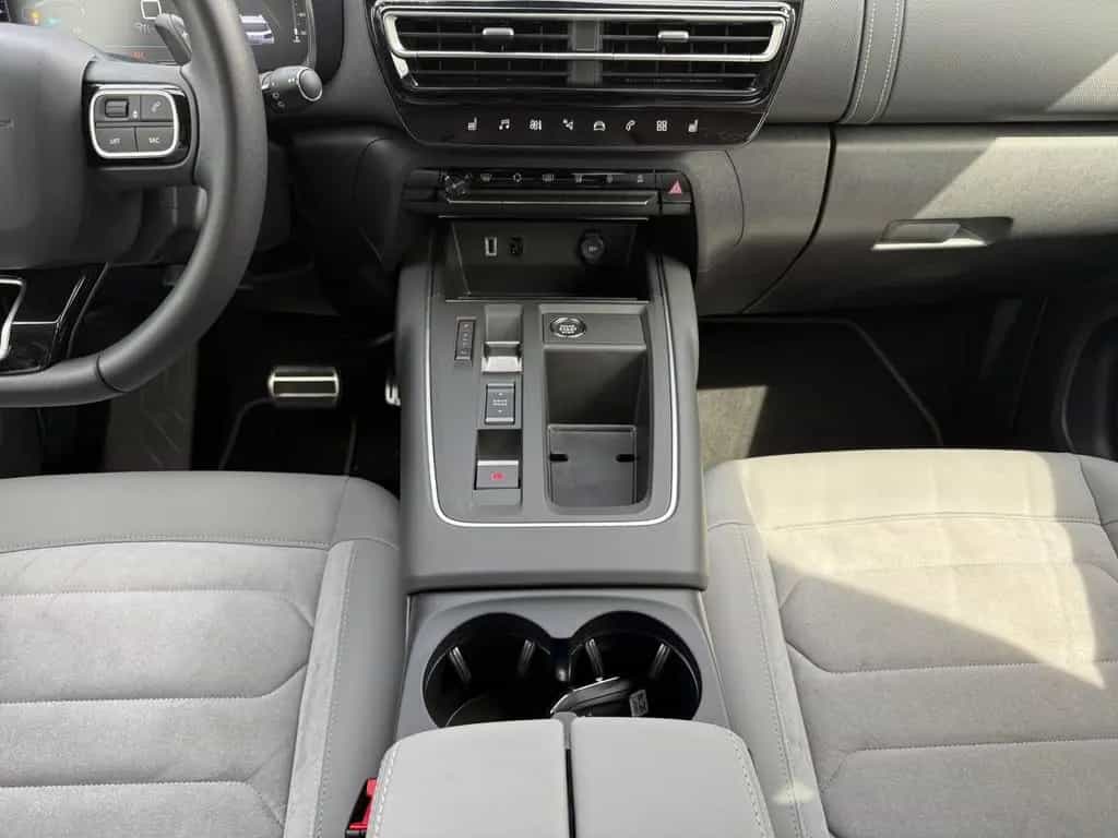 Citroën C5 Aircross Mild-Hybrid ë-Series RÜCKFAHRKAMERA 05/2024-photo-10