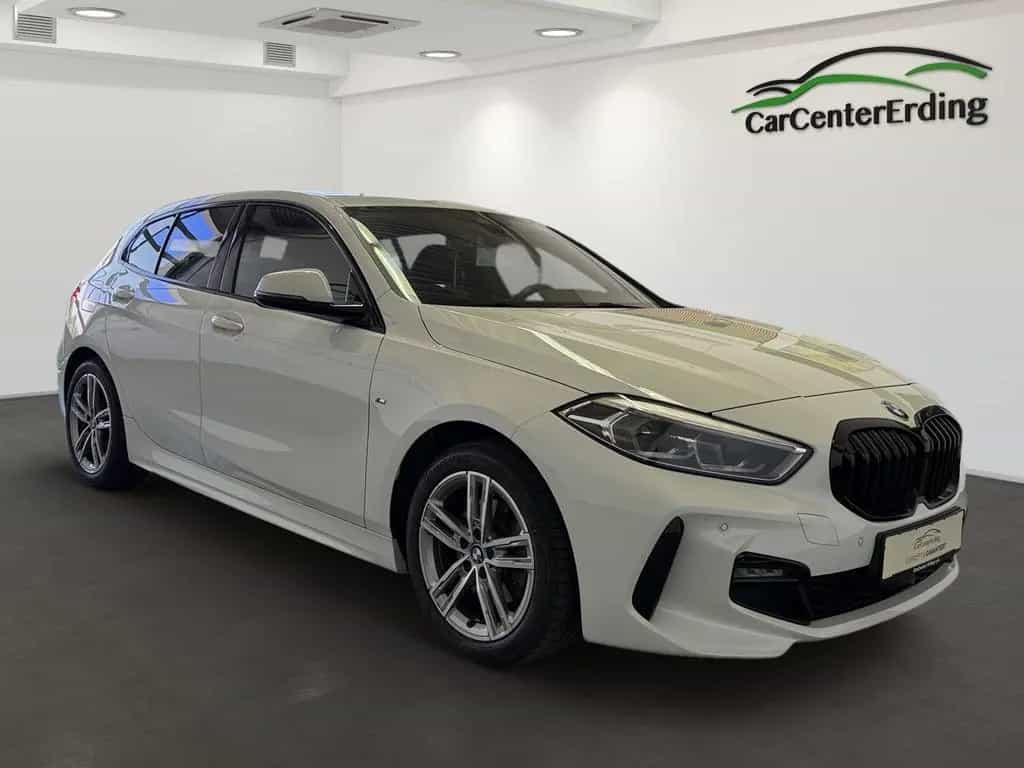BMW 118 iLim.*M Sport*LED*Navi*LiveCockpit*HiFi*PDC* 05/2021-photo-1
