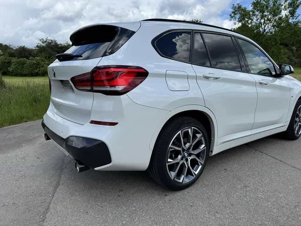 BMW X1 xDrive25i M Sport AHK.PANO.Matrix LED.AHK 10/2021-photo-4