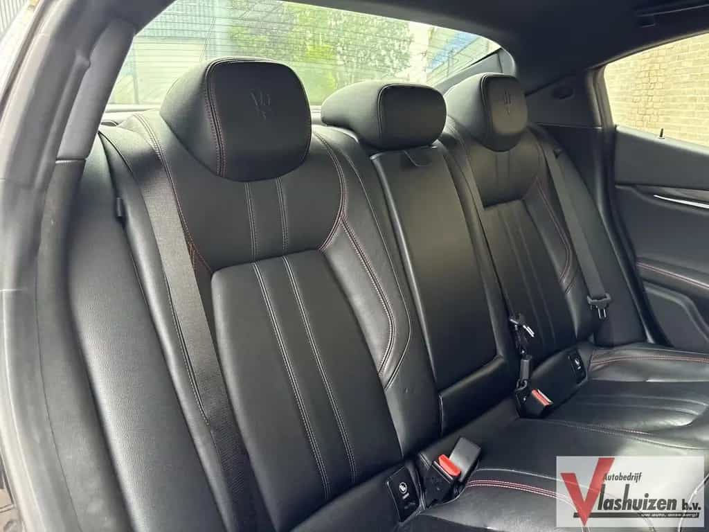 Maserati Ghibli 3.0 V6 D GranLusso 275 PK! | Leder | kame 03/2017-photo-13