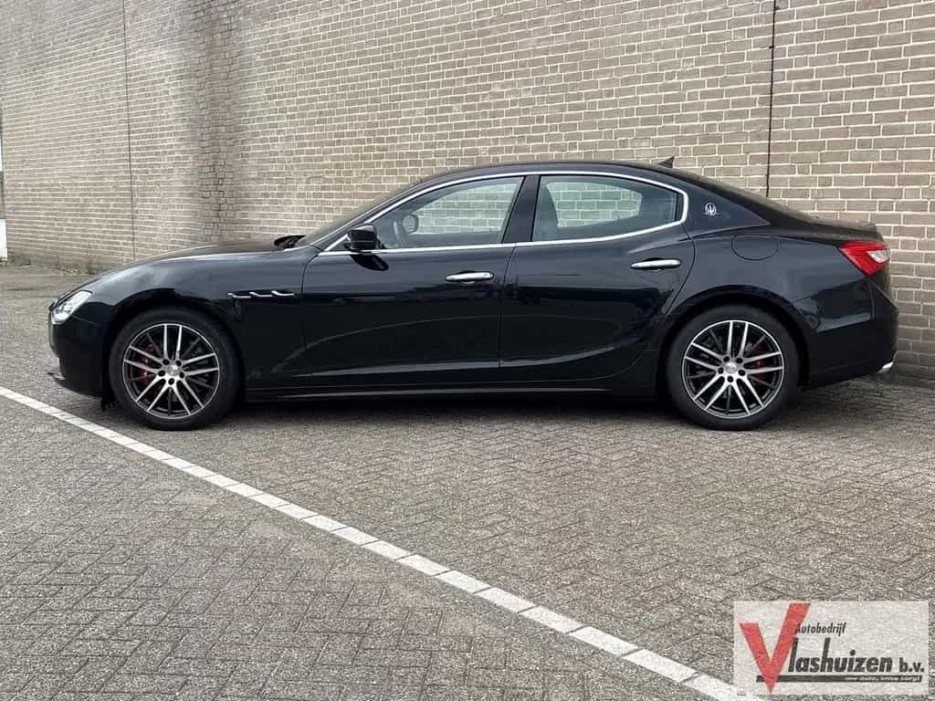 Maserati Ghibli 3.0 V6 D GranLusso 275 PK! | Leder | kame 03/2017-photo-6