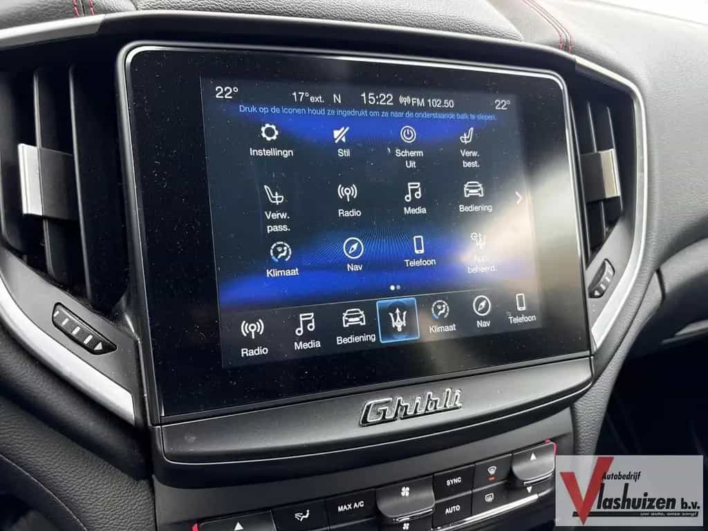 Maserati Ghibli 3.0 V6 D GranLusso 275 PK! | Leder | kame 03/2017-photo-9