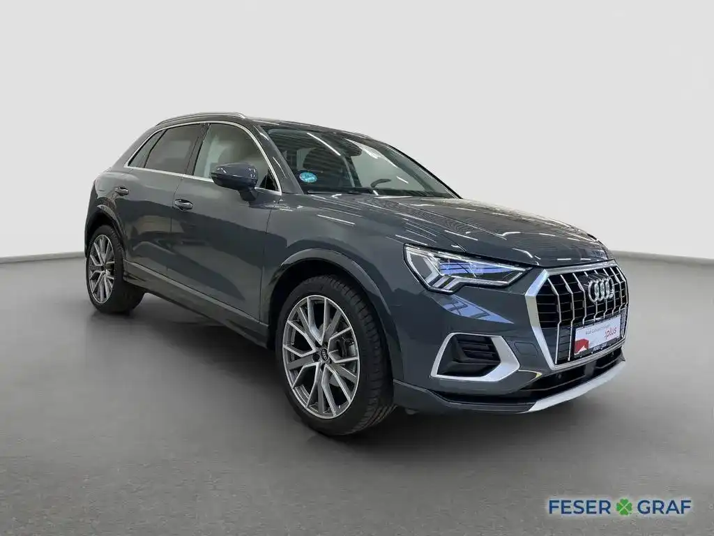 Audi Q3 SUV advanced 35 TFSI S tronic AHK/LED/Nav 01/2026-photo-1