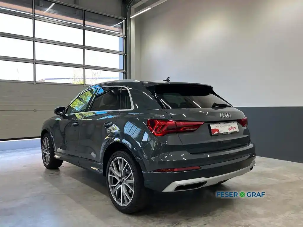 Audi Q3 SUV advanced 35 TFSI S tronic AHK/LED/Nav 01/2026-photo-3