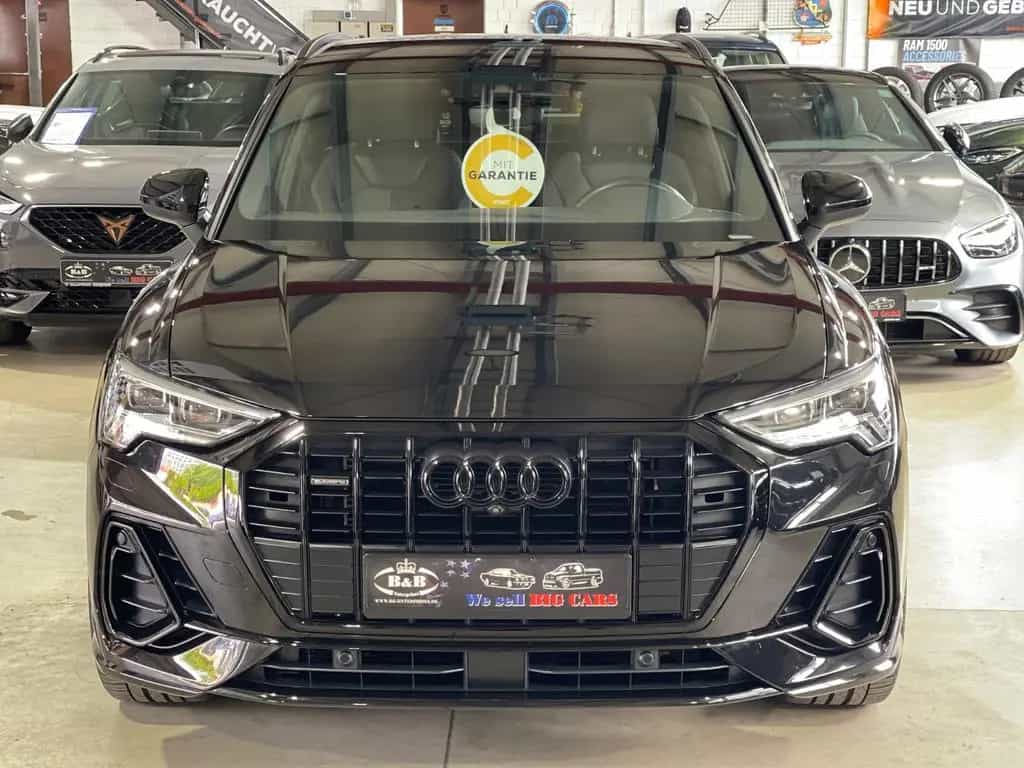 Audi Q3 45+QUATTRO+S LINE+360°KAMERA+LEDER+SHZ+GARANTIE 08/2020-photo-1