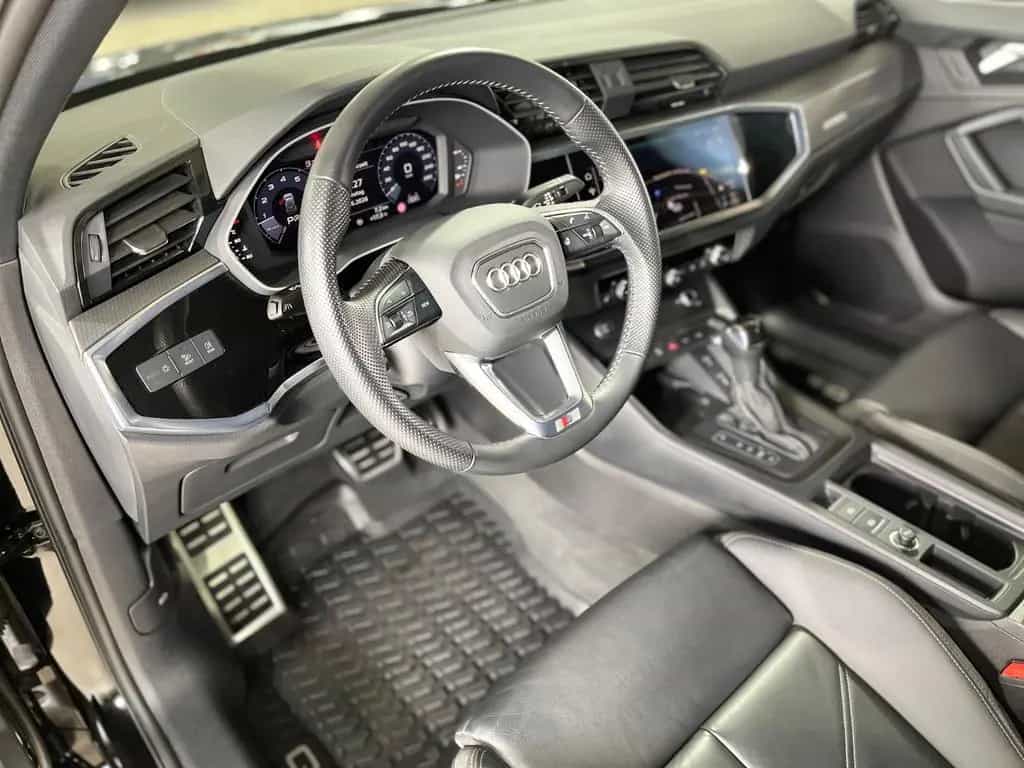 Audi Q3 45+QUATTRO+S LINE+360°KAMERA+LEDER+SHZ+GARANTIE 08/2020-photo-17