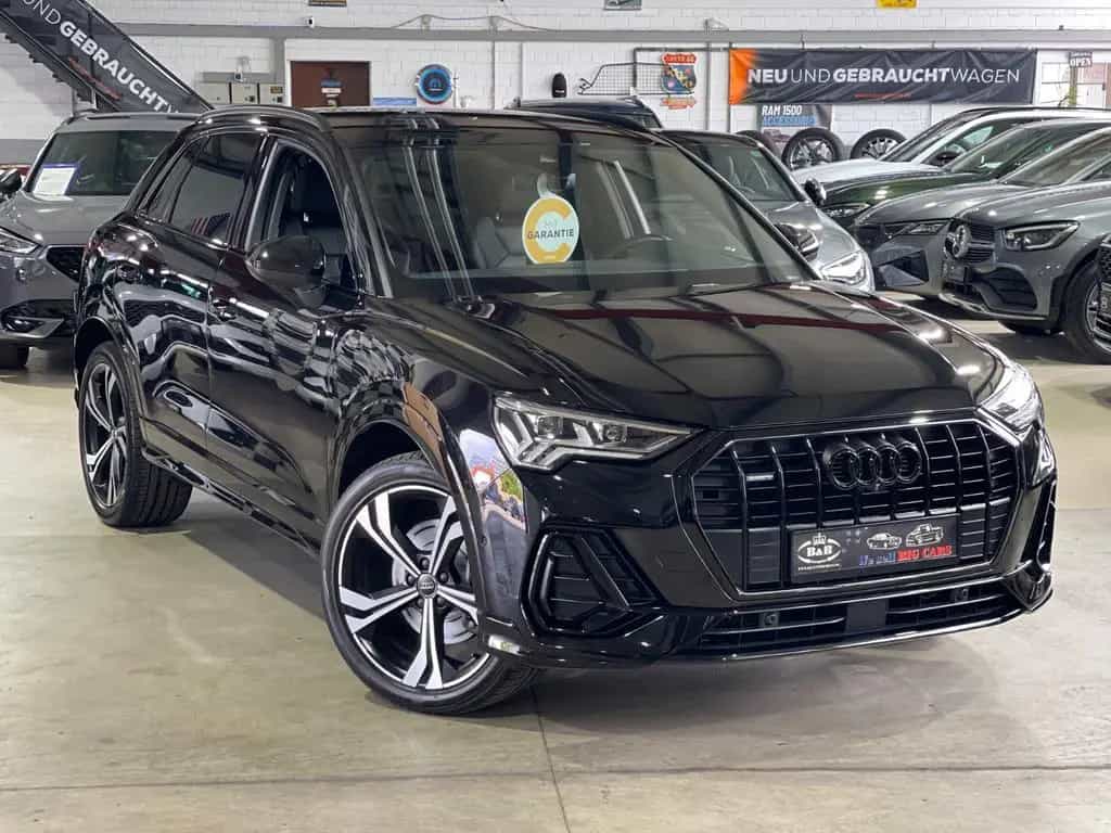 Audi Q3 45+QUATTRO+S LINE+360°KAMERA+LEDER+SHZ+GARANTIE 08/2020-photo-2