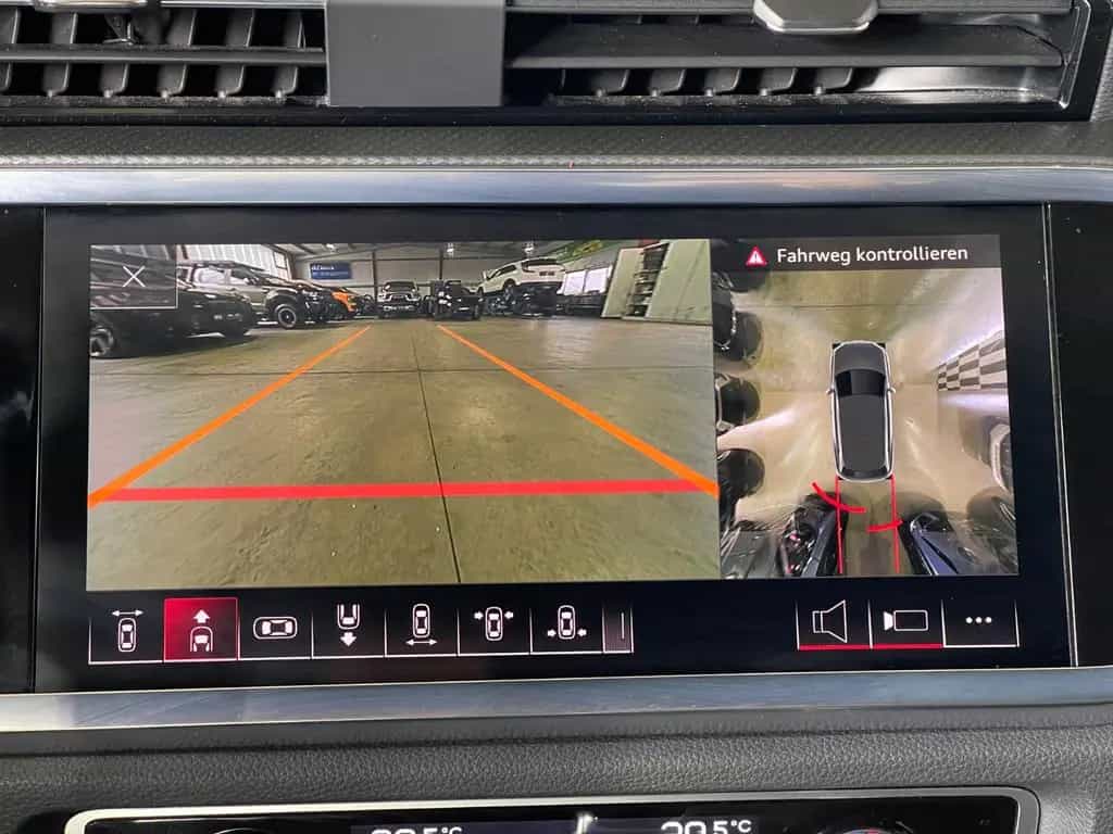 Audi Q3 45+QUATTRO+S LINE+360°KAMERA+LEDER+SHZ+GARANTIE 08/2020-photo-29