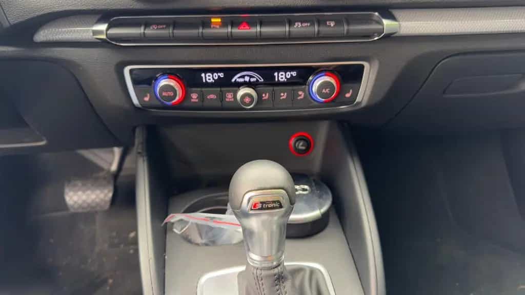 Audi A3 1.8 FSI S-Line quattro / Automatik - Allrad / 11/2013-photo-14