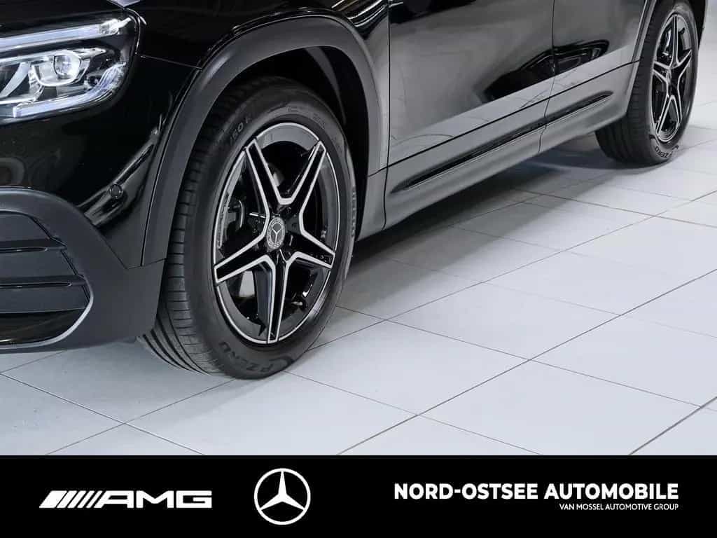 Mercedes-Benz GLB 220 d 4M AMG NIGHT LED KEYLESS PDC AHK 11/2022-photo-4