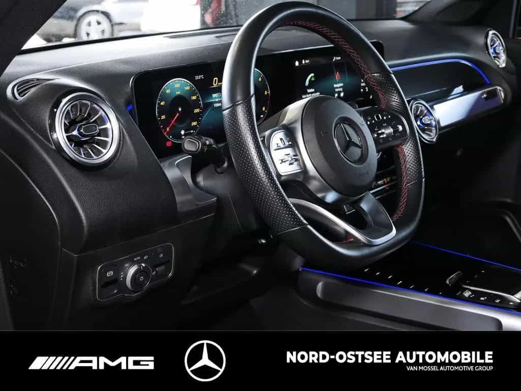 Mercedes-Benz GLB 220 d 4M AMG NIGHT LED KEYLESS PDC AHK 11/2022-photo-7