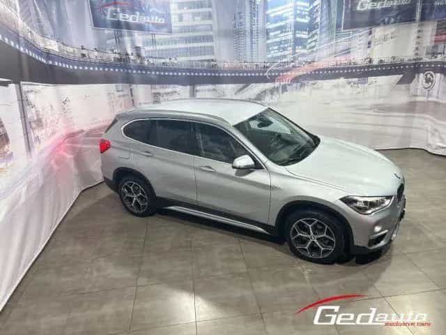 BMW X1 SDrive18d AUT. Advantage NAVI FULL-LED 11/2018-photo-3
