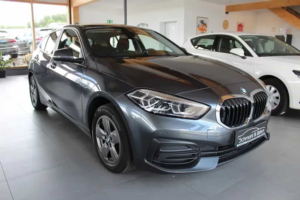 BMW 118 i Advantage Auto.*NAVI*LED* 10/2021-photo-2