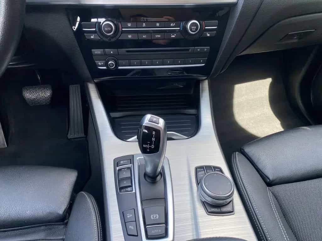 BMW X3 xDrive 30 d Advantage Innovations-Paket+Navi+ 12/2017-photo-12