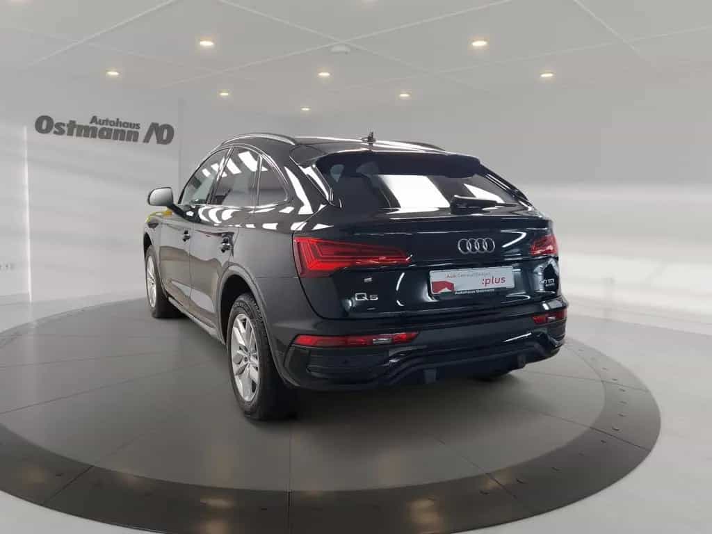Audi Q5 Sportback 40 TDI quattro AHK RFK Pano ACC 08/2021-photo-1