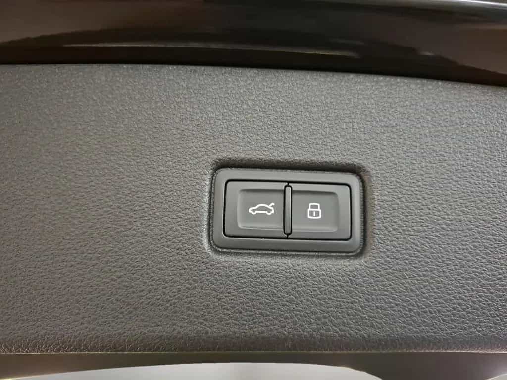 Audi Q5 Sportback 40 TDI quattro AHK RFK Pano ACC 08/2021-photo-14