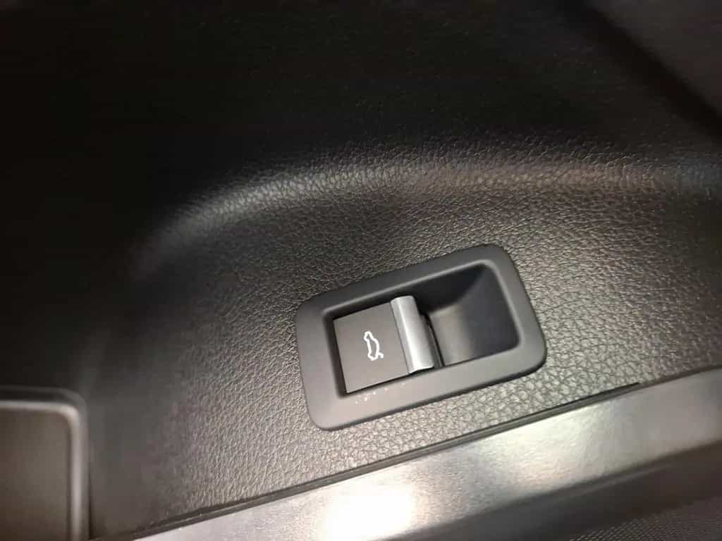 Audi Q5 Sportback 40 TDI quattro AHK RFK Pano ACC 08/2021-photo-23