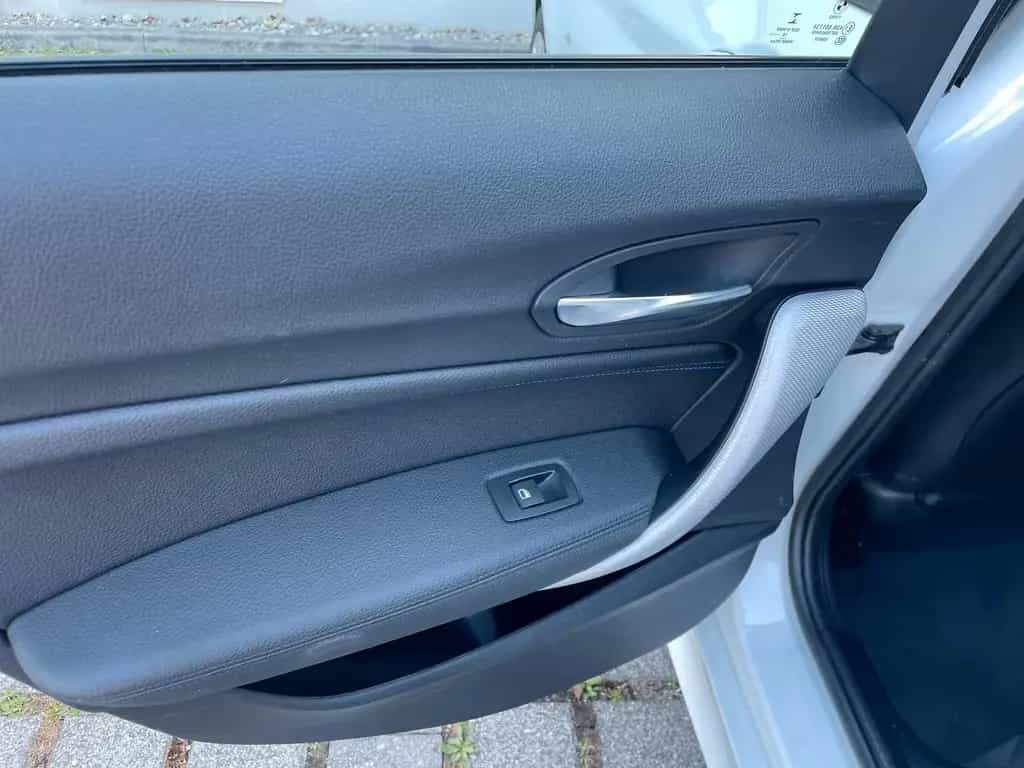 BMW 118 i Edition M Sport Shadow, Leder, LED 11/2018-photo-19