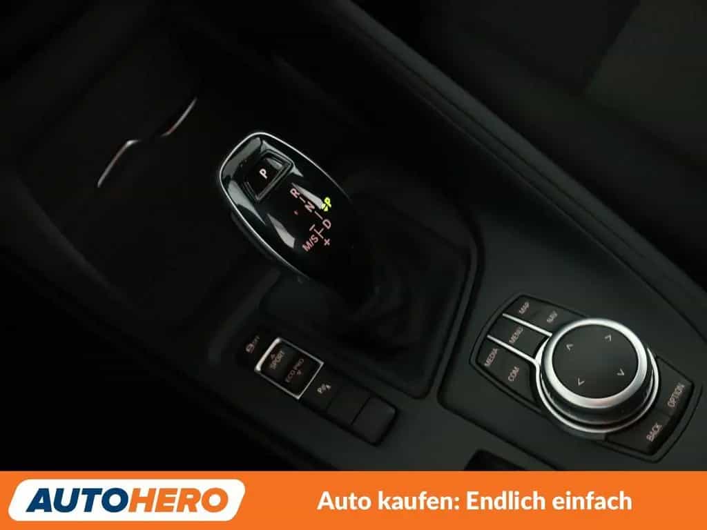BMW X1 sDrive 18i Aut.*NAVI*TEMPO*PDC*SHZ* 04/2019-photo-23