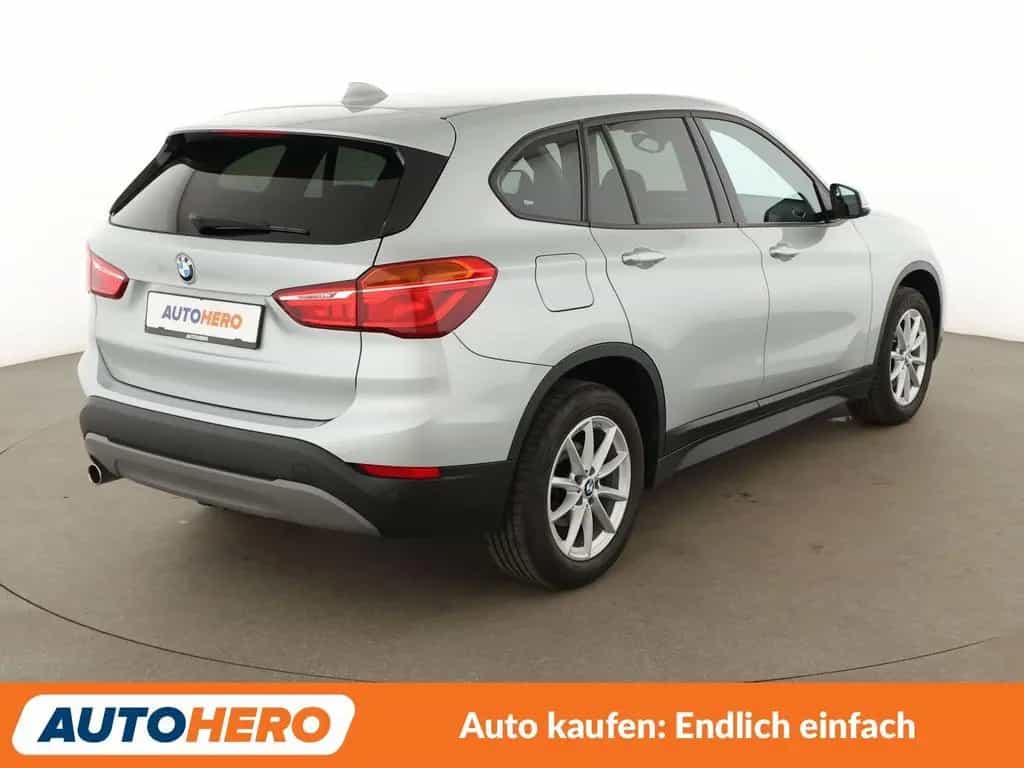 BMW X1 sDrive 18i Aut.*NAVI*TEMPO*PDC*SHZ* 04/2019-photo-5