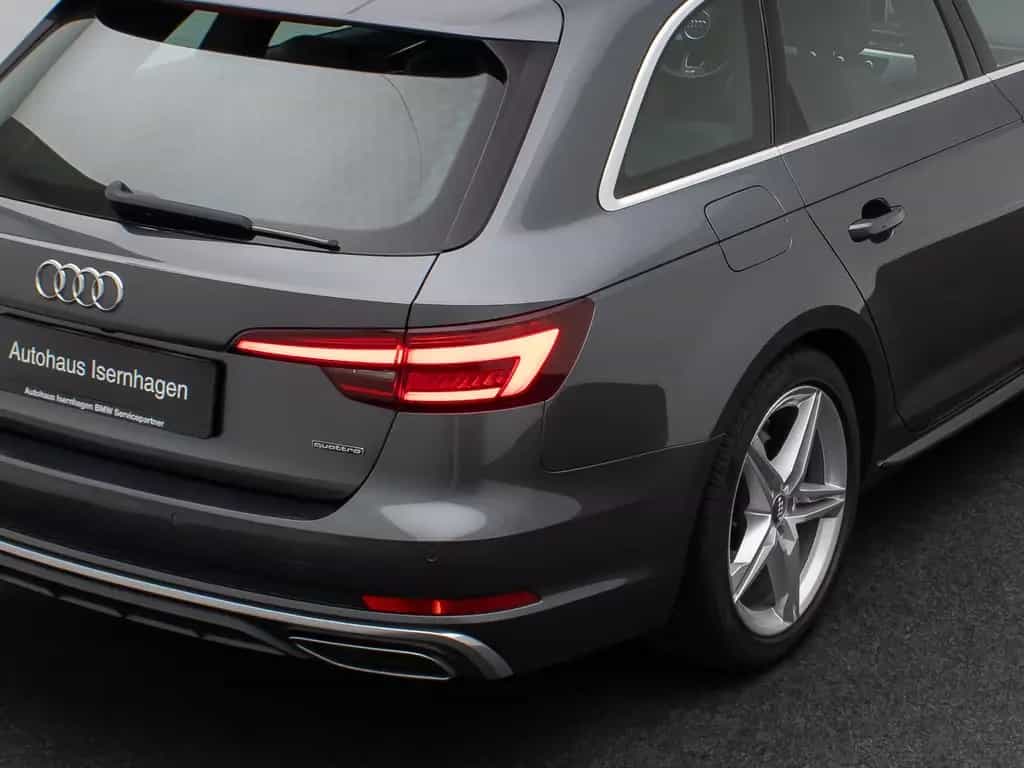 Audi A4 quattro SLine Kamera DAB Massage Panorama 18" 01/2019-photo-14