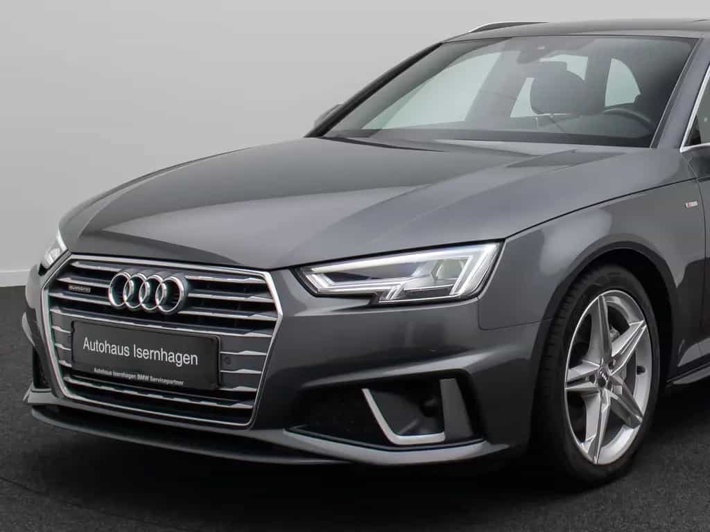 Audi A4 quattro SLine Kamera DAB Massage Panorama 18" 01/2019-photo-15