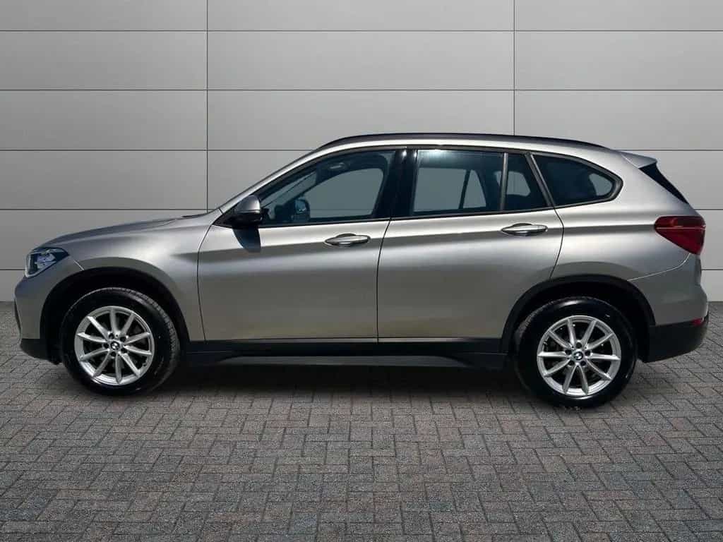 BMW X1 F48 2019 - X1 sdrive18d Business Advantag 09/2021-photo-1