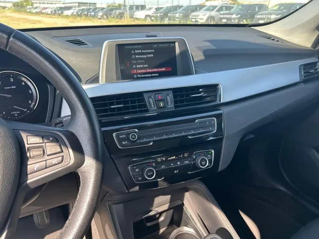 BMW X1 F48 2019 - X1 sdrive18d Business Advantag 09/2021-photo-8