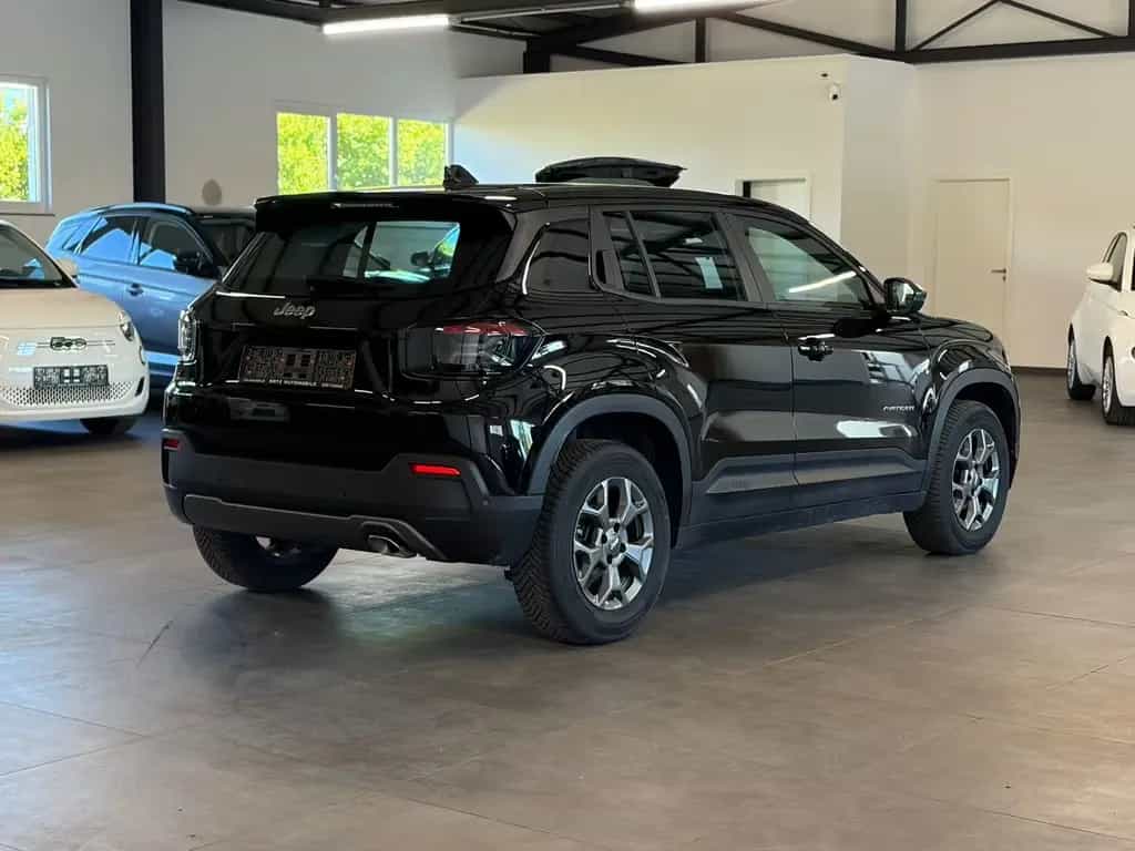 Jeep Avenger LED+CARPLAY+TEMP+PDC+SPUR.AS+ 03/2024-photo-4