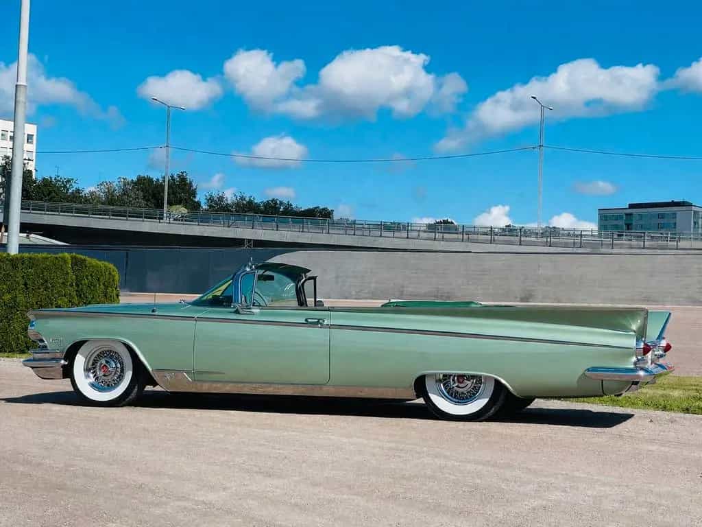Buick Electra 01/1959-photo-12