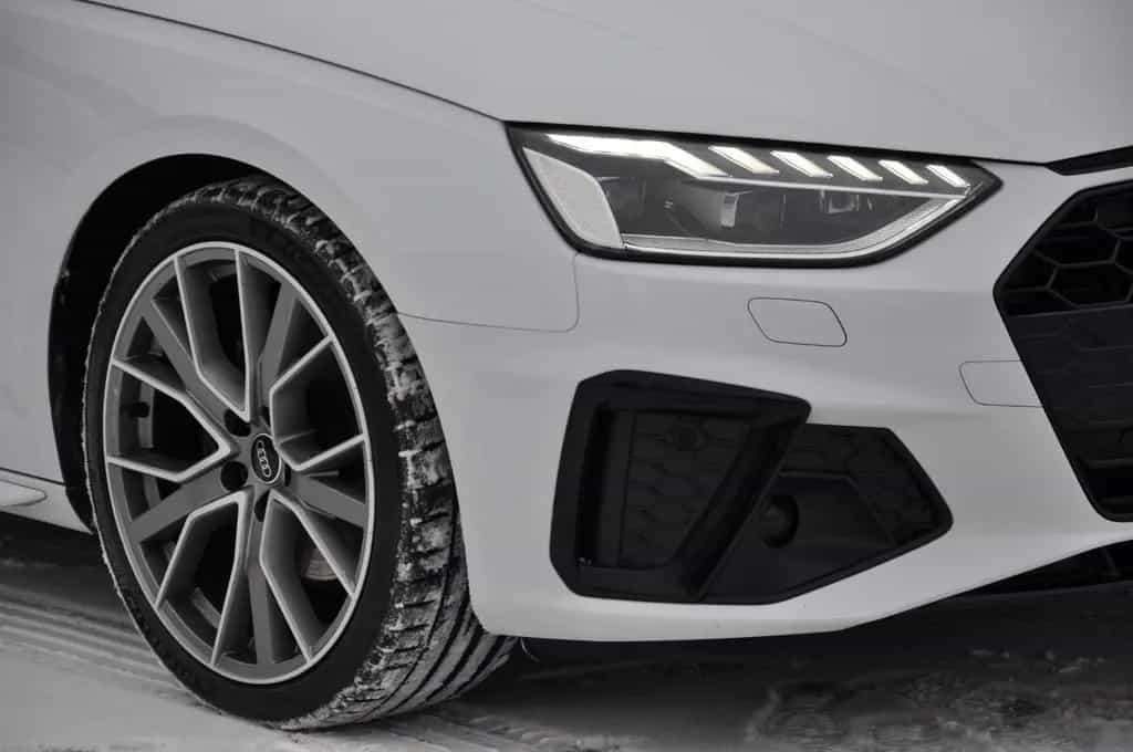 Audi A4 Avant 35 TDI S line STANDH-MATRIX-B&O-CAM-19" 11/2021-photo-14