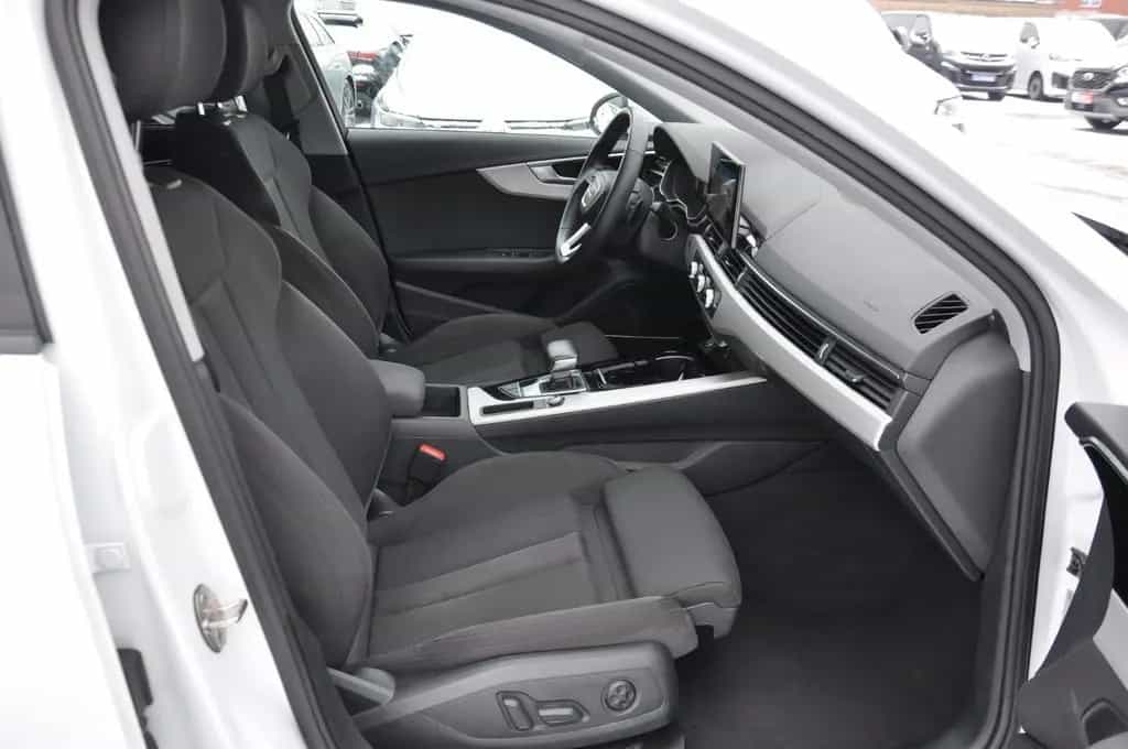 Audi A4 Avant 35 TDI S line STANDH-MATRIX-B&O-CAM-19" 11/2021-photo-17